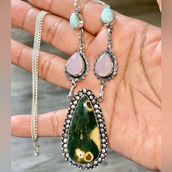 Rainforest Jasper, Chalcedony & DR Larimar Pendant Necklace - Picture 4 of 12